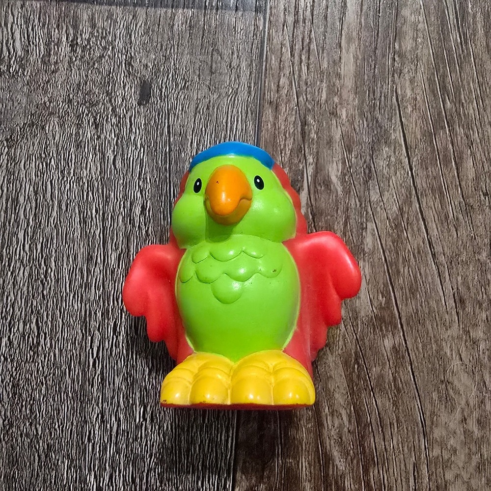 Fisher-Price Little People Parrot 2001 Bird Figure Red Green Tropical Toy